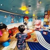 Disney Wish - описание лайнера круизной компании Disney Cruise Line