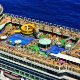 Описание лайнера Norwegian Gem