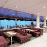 Описание лайнера MSC Poesia