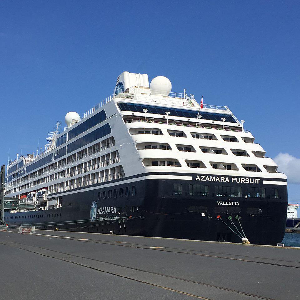 Купить круиз, морской круиз, круиз, круїз, Azamara Club Cruises , Azamara Pursuit, Опсиание лайнерa Azamara Pursuit, круизы на лайнере Azamara Pursuit, Spa & Fitness, stateroom, каюты, аквапарк, водные горки, отдых на борту, описание кают, жизнь на борту,